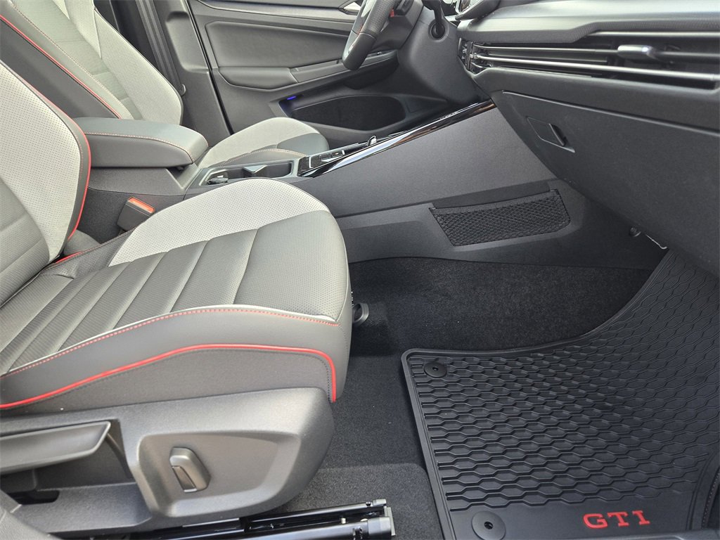 New 2025 Volkswagen GTI Autobahn image 10