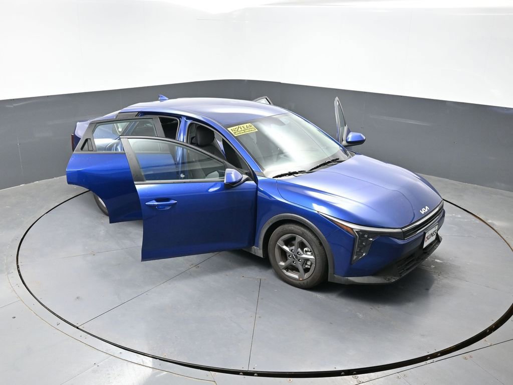Used 2025 Kia K4 FWD image 56