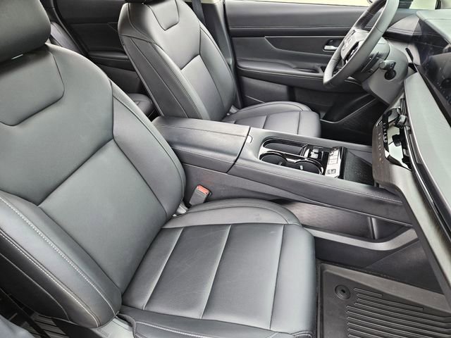 Used 2025 Nissan Murano SV image 14