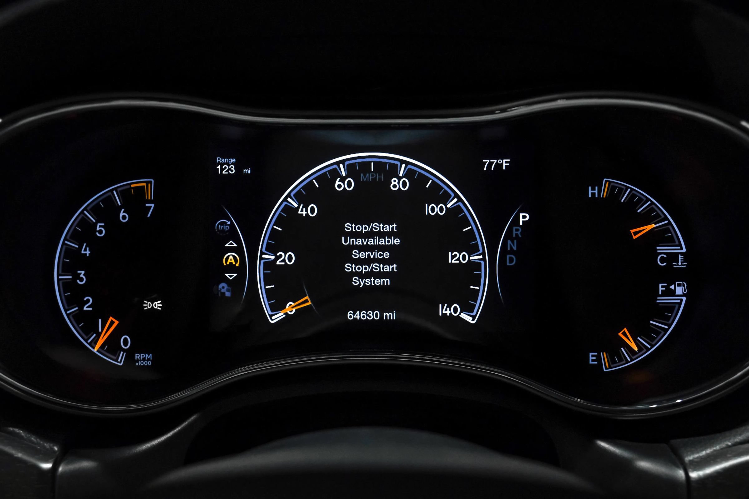 Used 2018 Jeep Grand Cherokee Altitude AWD/4WD image 20