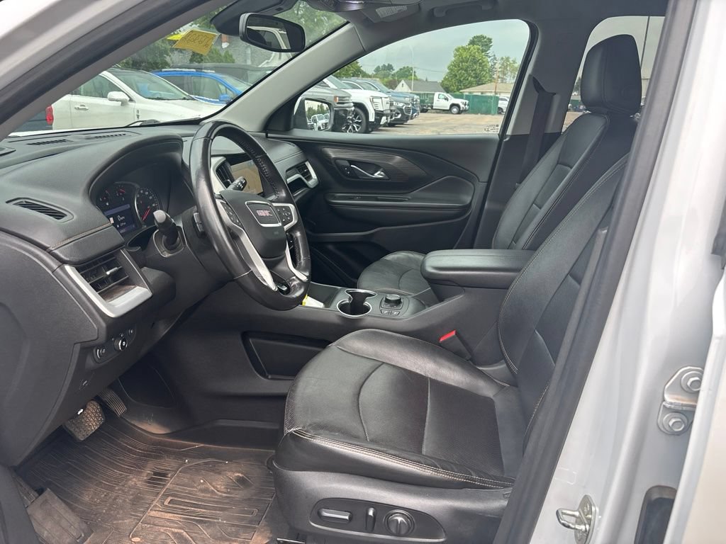 Used 2021 GMC Terrain SLT w/ Infotainment Package II AWD/4WD image 10
