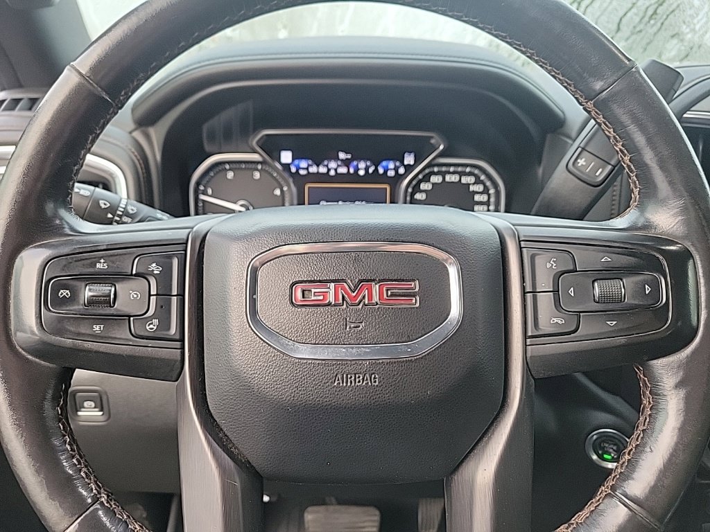 Used 2020 GMC Sierra 2500 AT4 w/ Technology Package AWD/4WD image 12