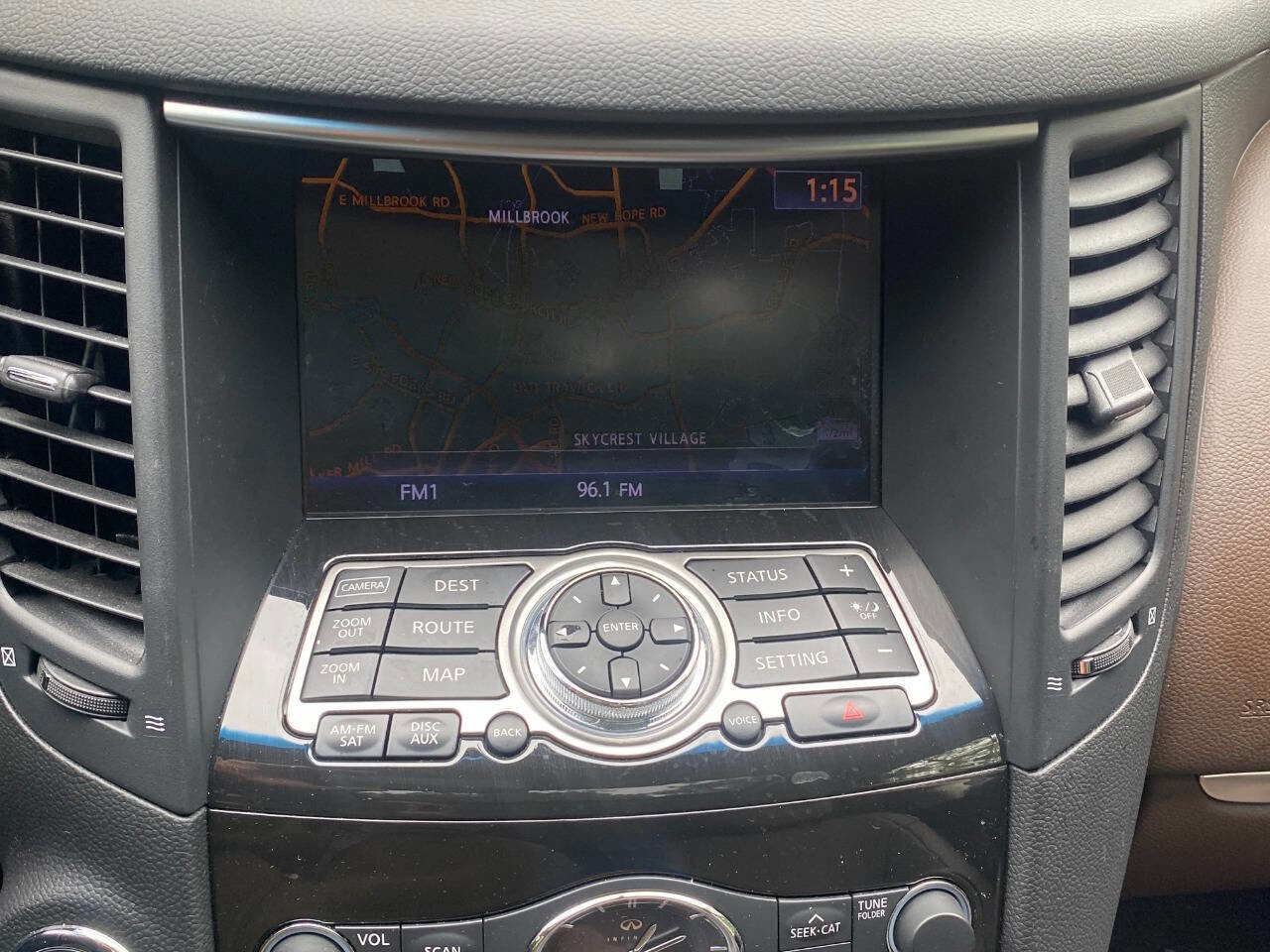 Used 2013 INFINITI FX37 2WD w/ Premium Pkg image 29