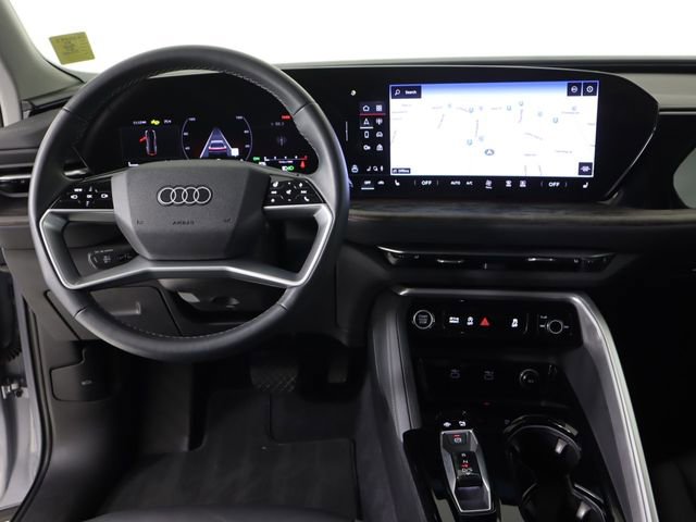 Used 2025 Audi Q5 Premium w/ Convenience Package AWD/4WD image 21