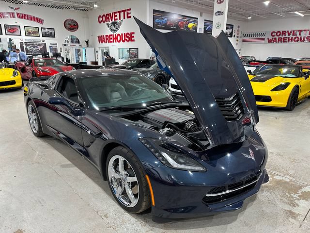 Used 2015 Chevrolet Corvette Stingray Coupe RWD image 32