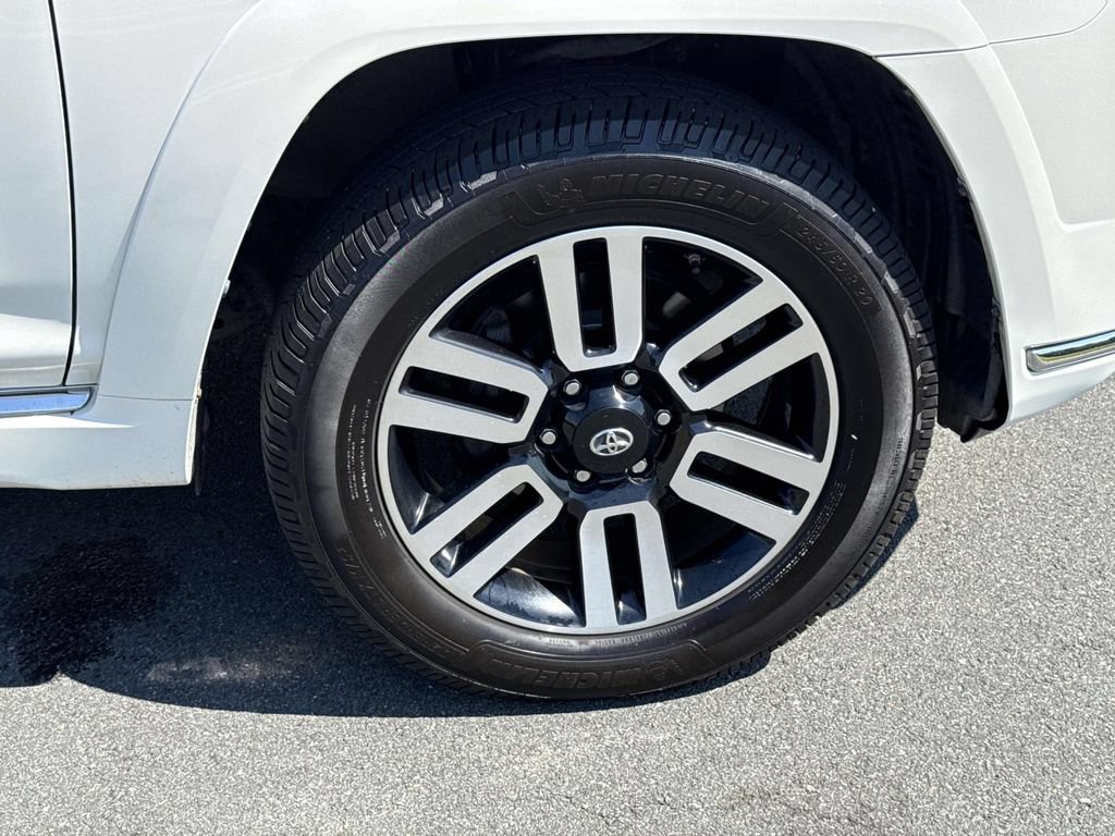 Used 2017 Toyota 4Runner Limited AWD/4WD image 14