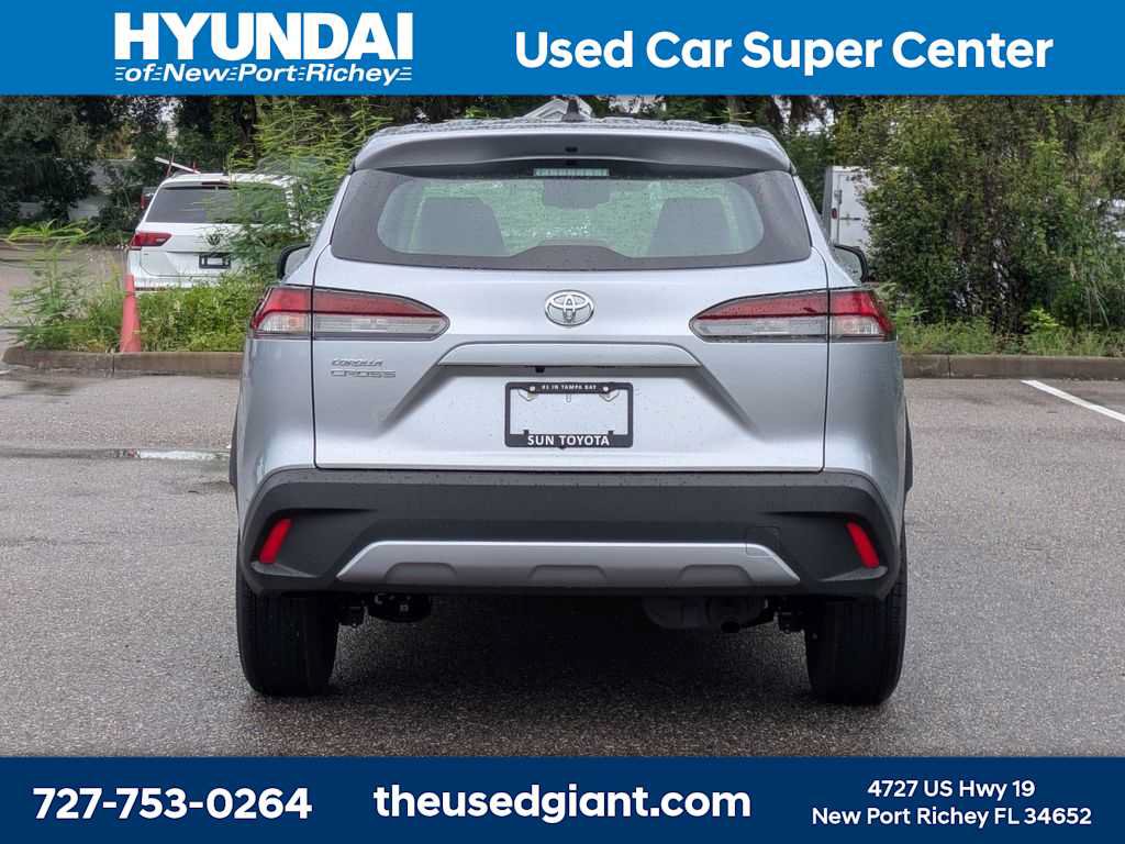 Used 2026 Toyota Corolla Cross L FWD image 4