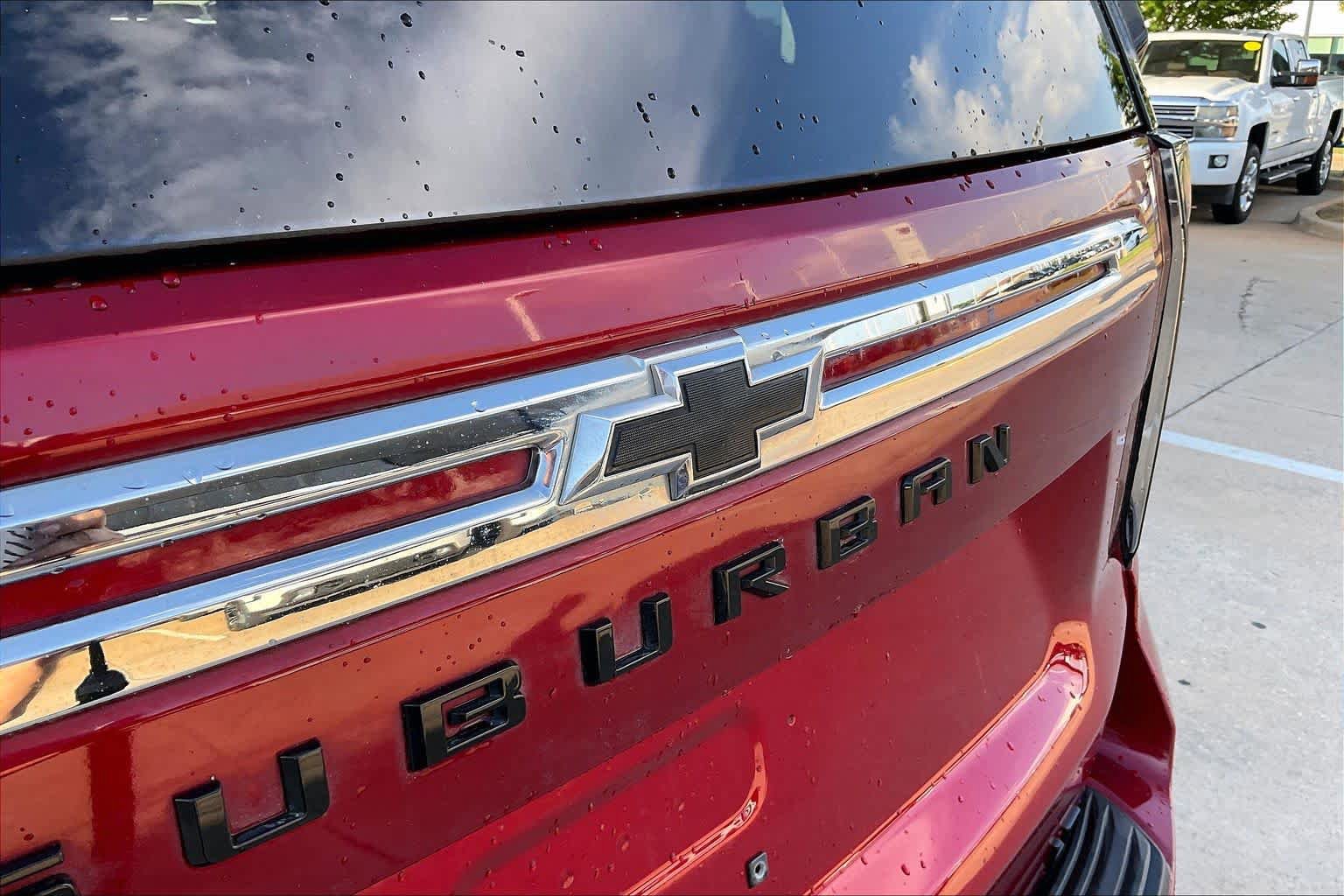 Used 2021 Chevrolet Suburban LT w/ Rear Media and Nav Package AWD/4WD image 31