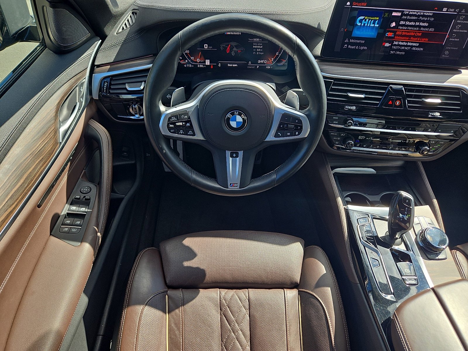 Used 2021 BMW M550i xDrive w/ Dynamic Handling Package AWD/4WD image 11