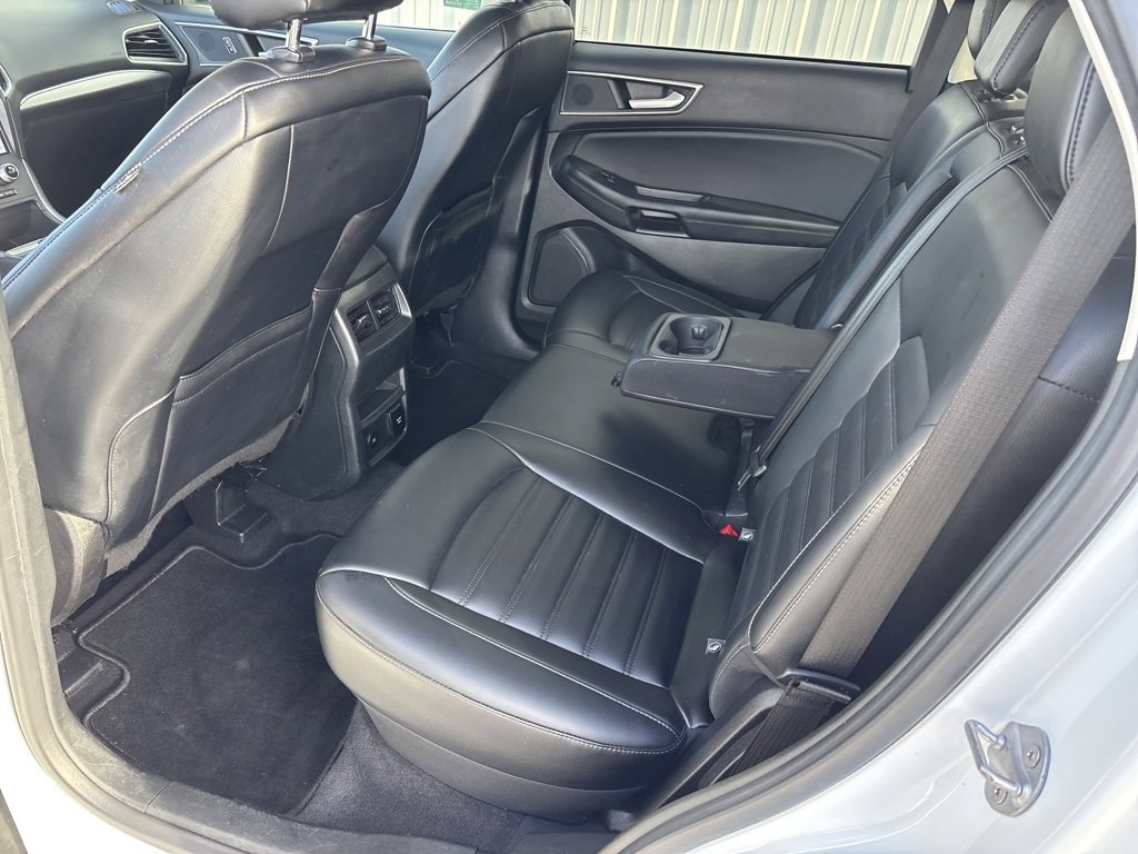 Used 2022 Ford Edge SEL w/ Convenience Package image 27