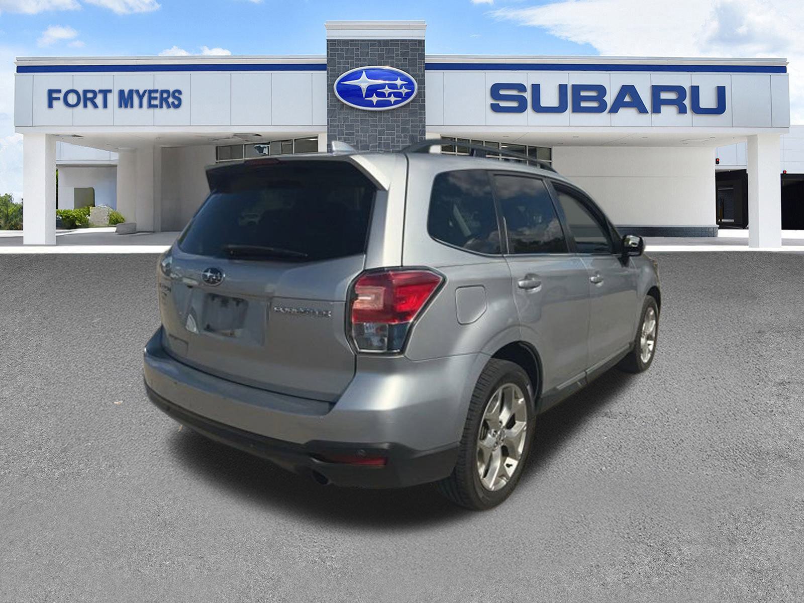 Used 2018 Subaru Forester 2.5i Touring image 10