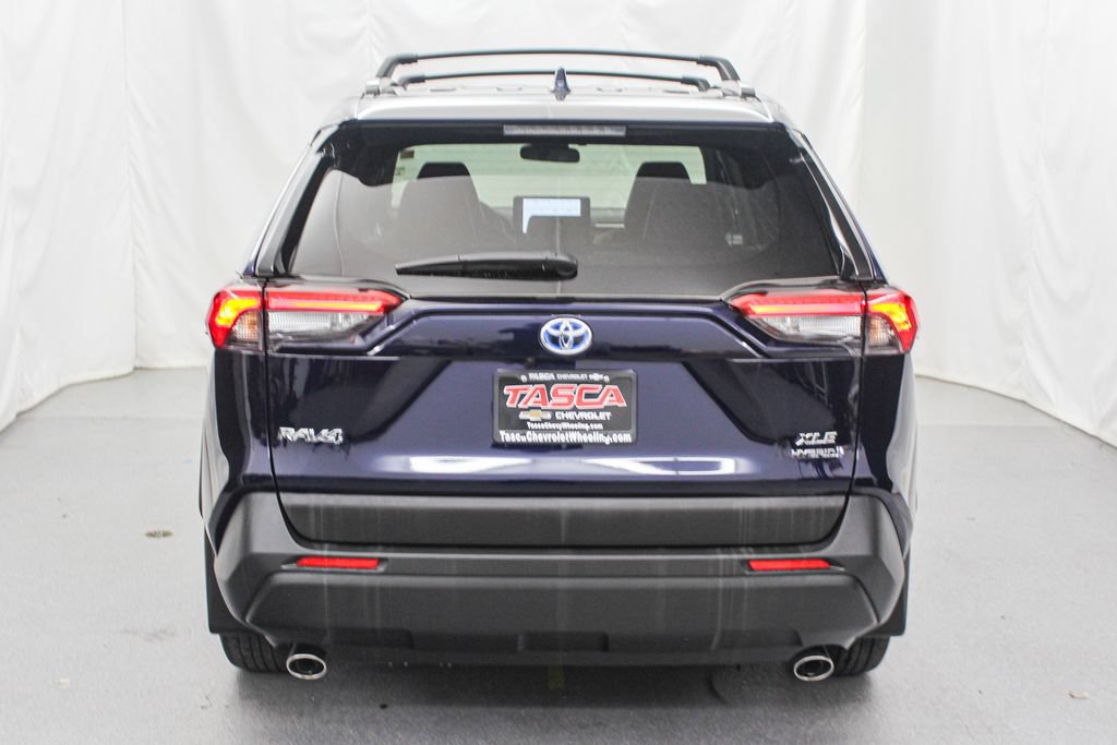 Used 2024 Toyota RAV4 XLE Premium w/ Weather Package AWD/4WD image 8