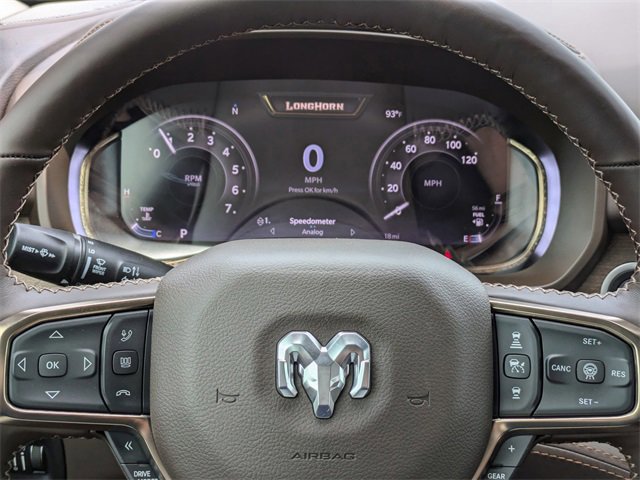 New 2025 RAM 1500 Limited image 30