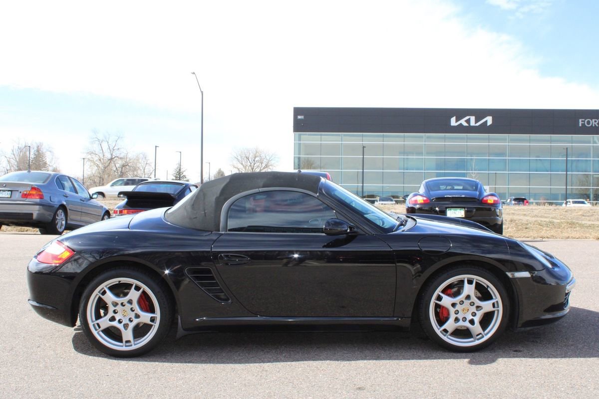 Used 2005 Porsche Boxster S image 6
