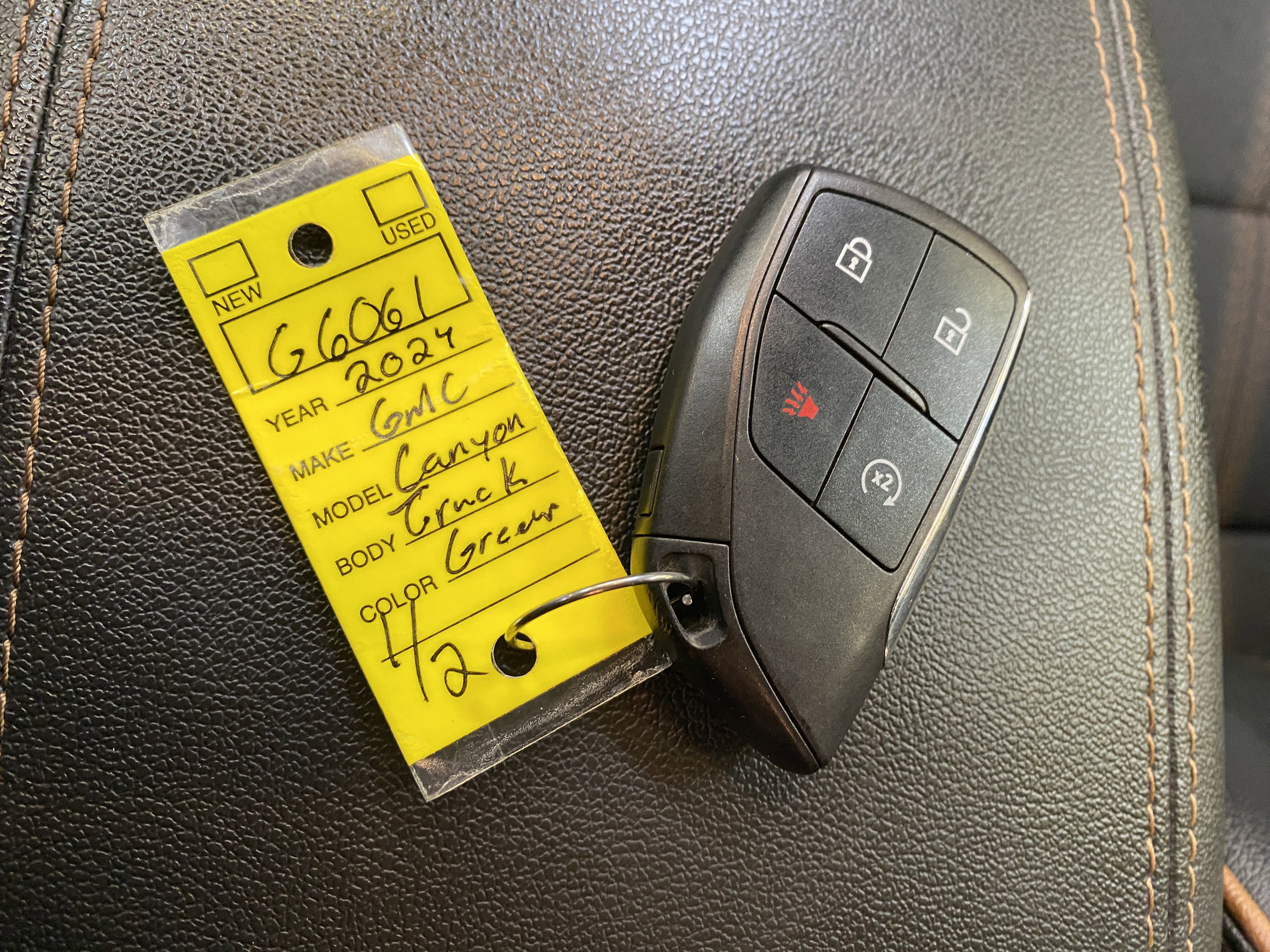 Used 2024 GMC Canyon AT4 image 44