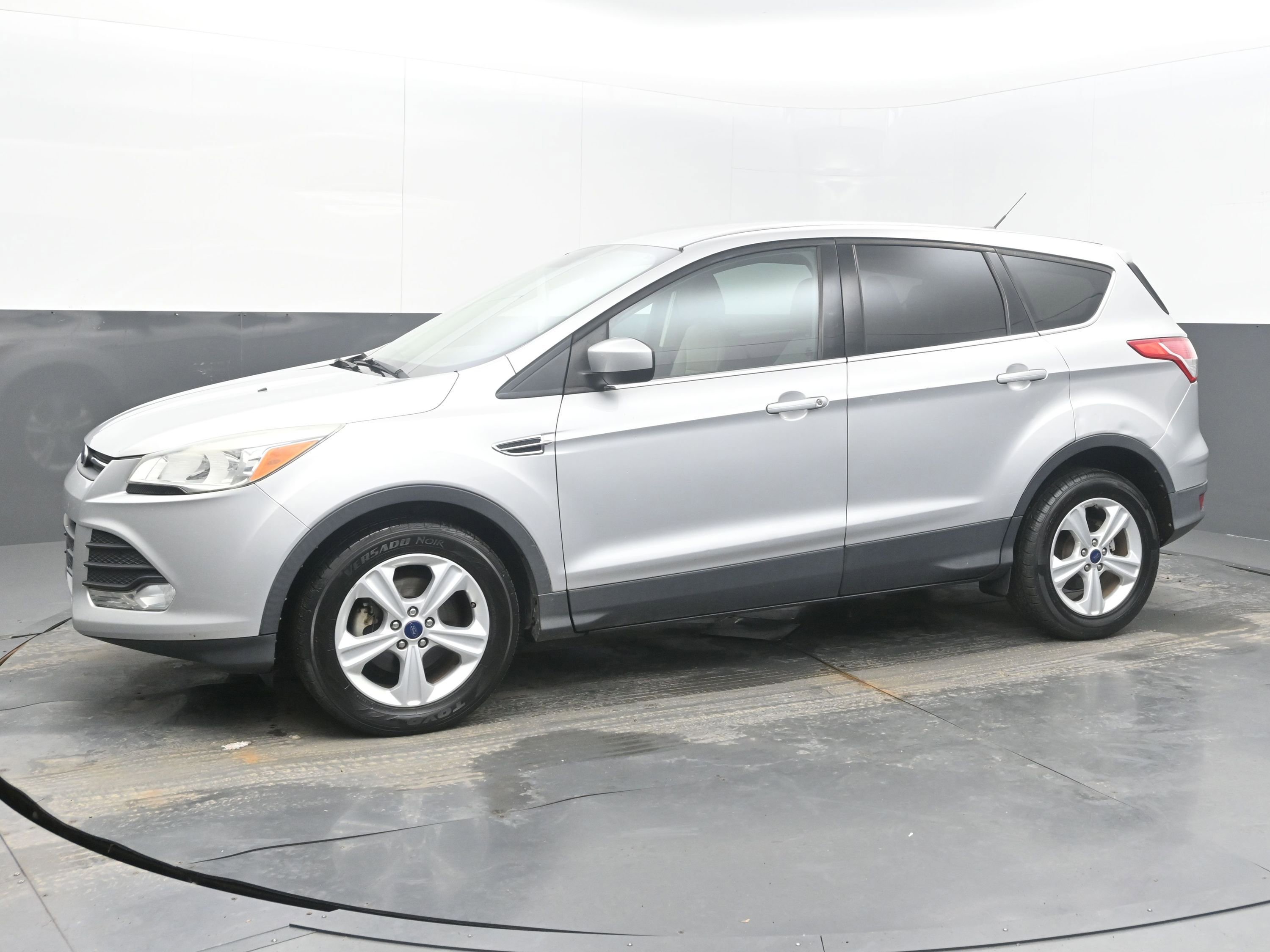 Used 2016 Ford Escape SE image 4