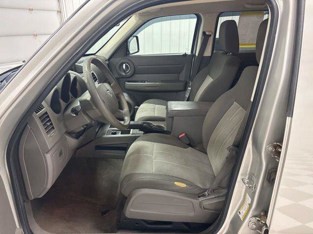 Used 2009 Dodge Nitro SE AWD/4WD image 6