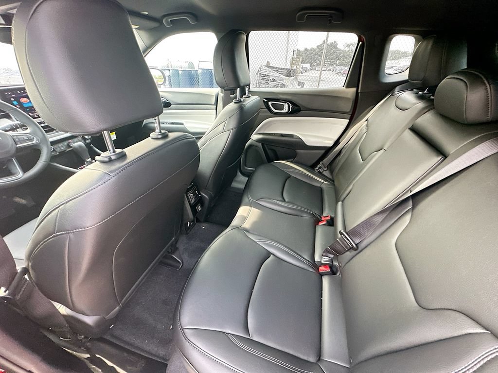 New 2026 Jeep Compass Limited AWD/4WD image 29