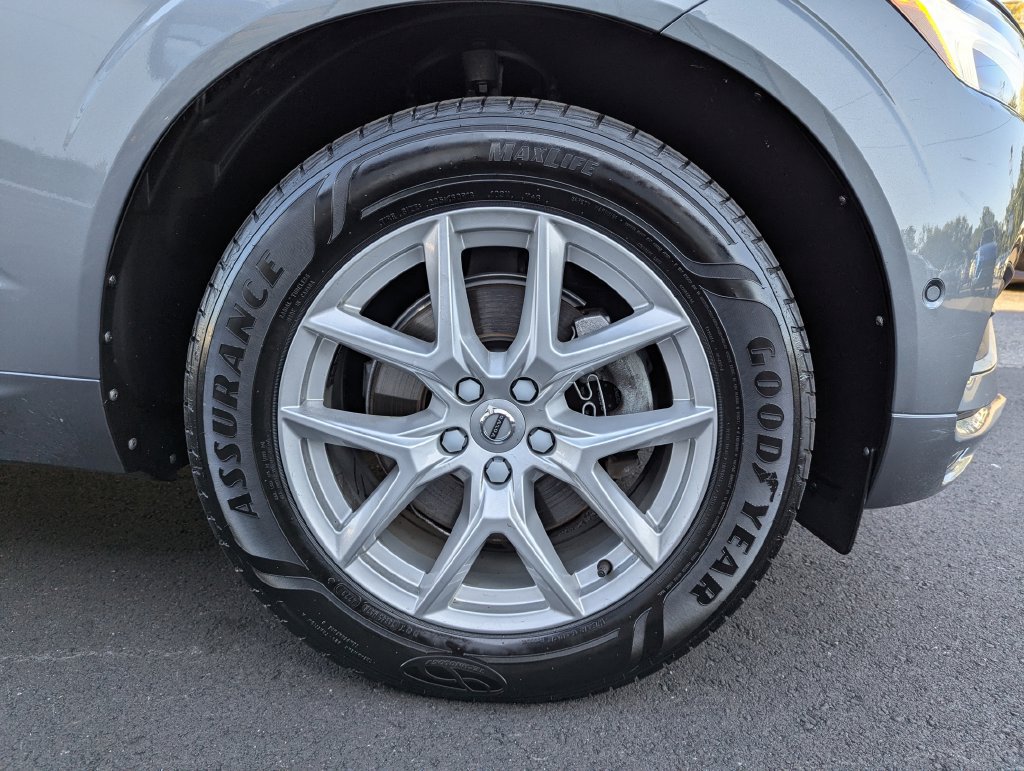 Used 2018 Volvo XC60 T5 Momentum w/ Convenience Package AWD/4WD image 47
