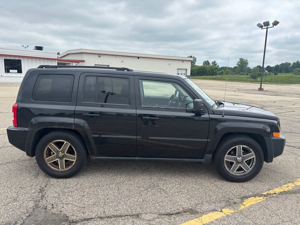 Used 2010 Jeep Patriot Sport AWD/4WD image 6