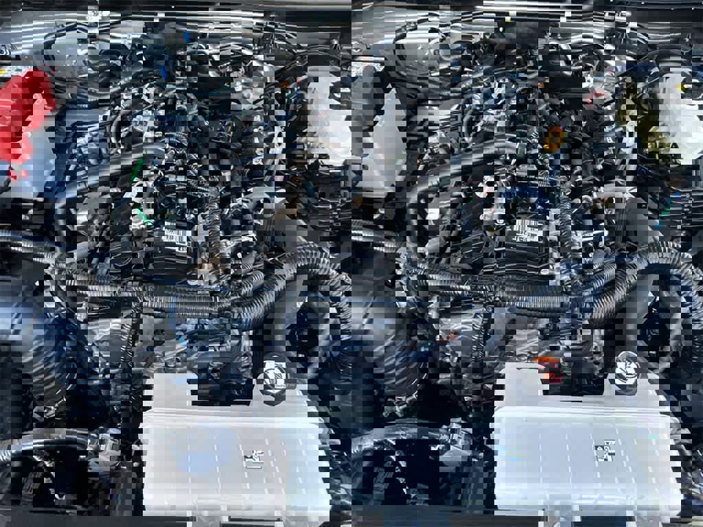 Used 2025 Toyota 4Runner SR5 image 12