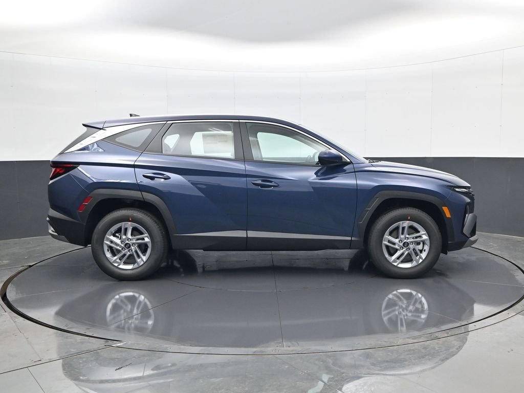 New 2026 Hyundai Tucson SE image 4