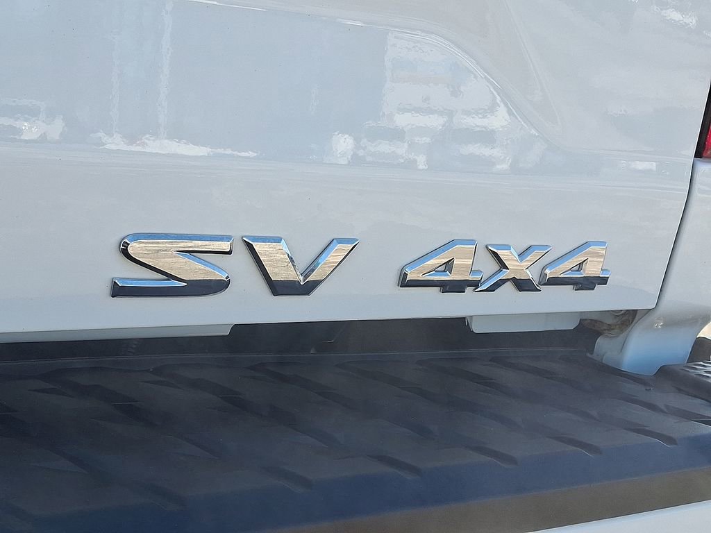 Used 2024 Nissan Titan SV w/ Accessory Utility Package image 29