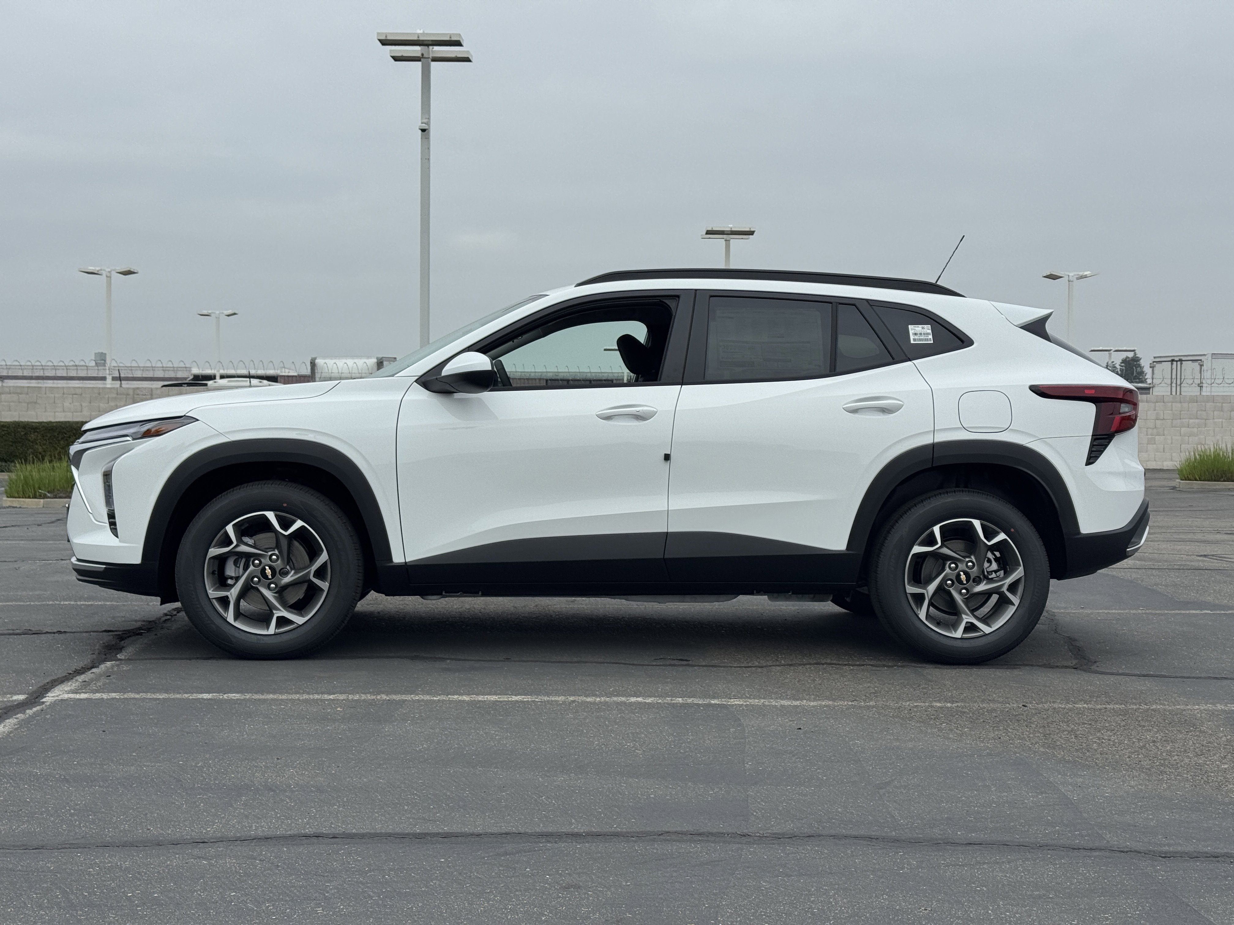 New 2026 Chevrolet Trax LT w/ Driver Confidence Package image 4