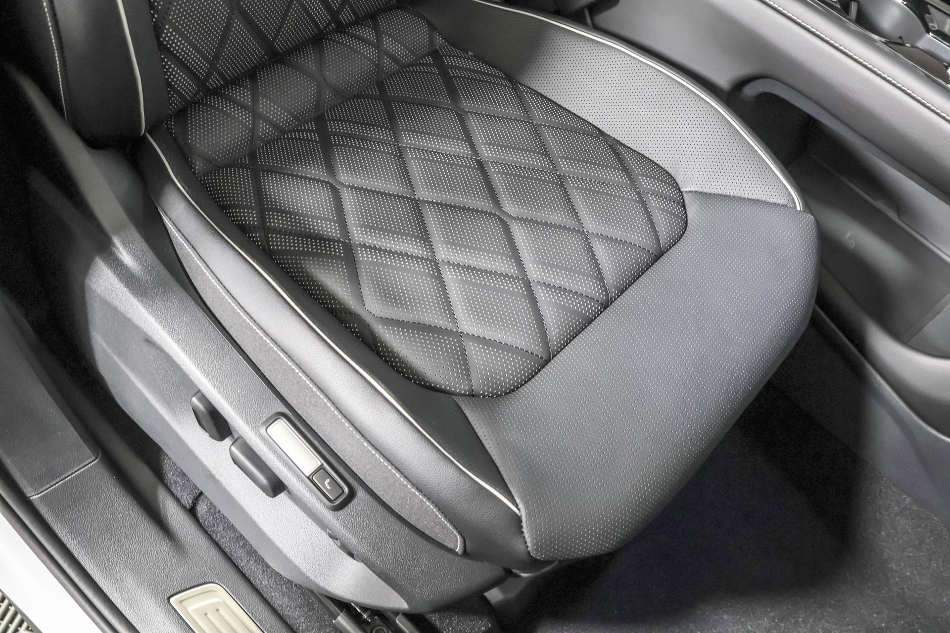 New 2026 Volkswagen Atlas SEL Premium R-Line image 47