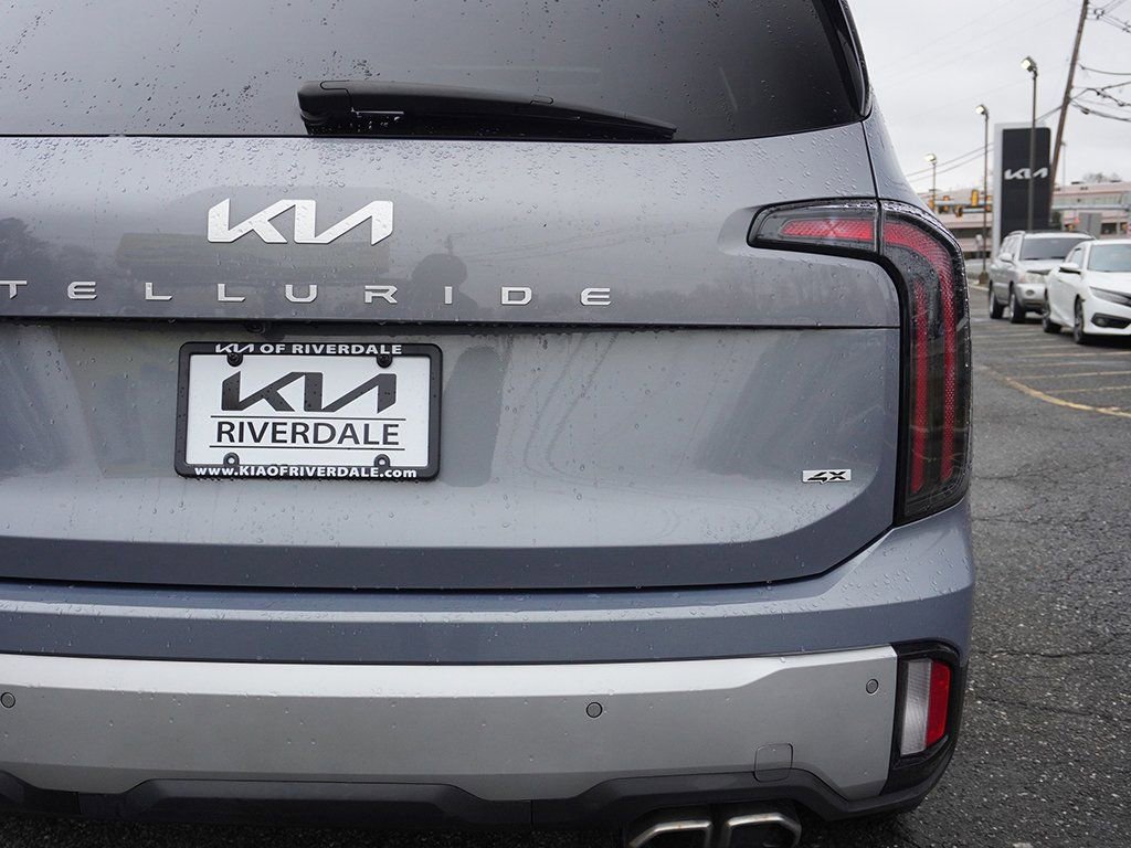 Used 2023 Kia Telluride EX image 18