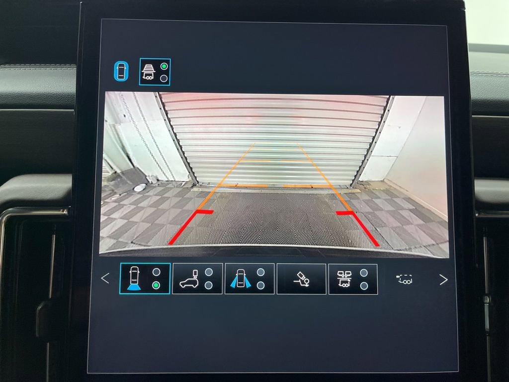 Used 2026 GMC Yukon Denali Ultimate w/ LPO, Floor Liner Package image 15