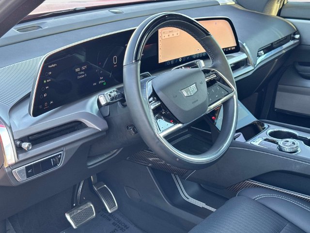 Certified 2026 Cadillac Vistiq Sport w/ LPO, Floor Liner Package AWD/4WD image 22