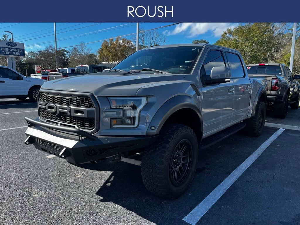 Used 2018 Ford F150 Raptor w/ Equipment Group 802A Luxury image 2