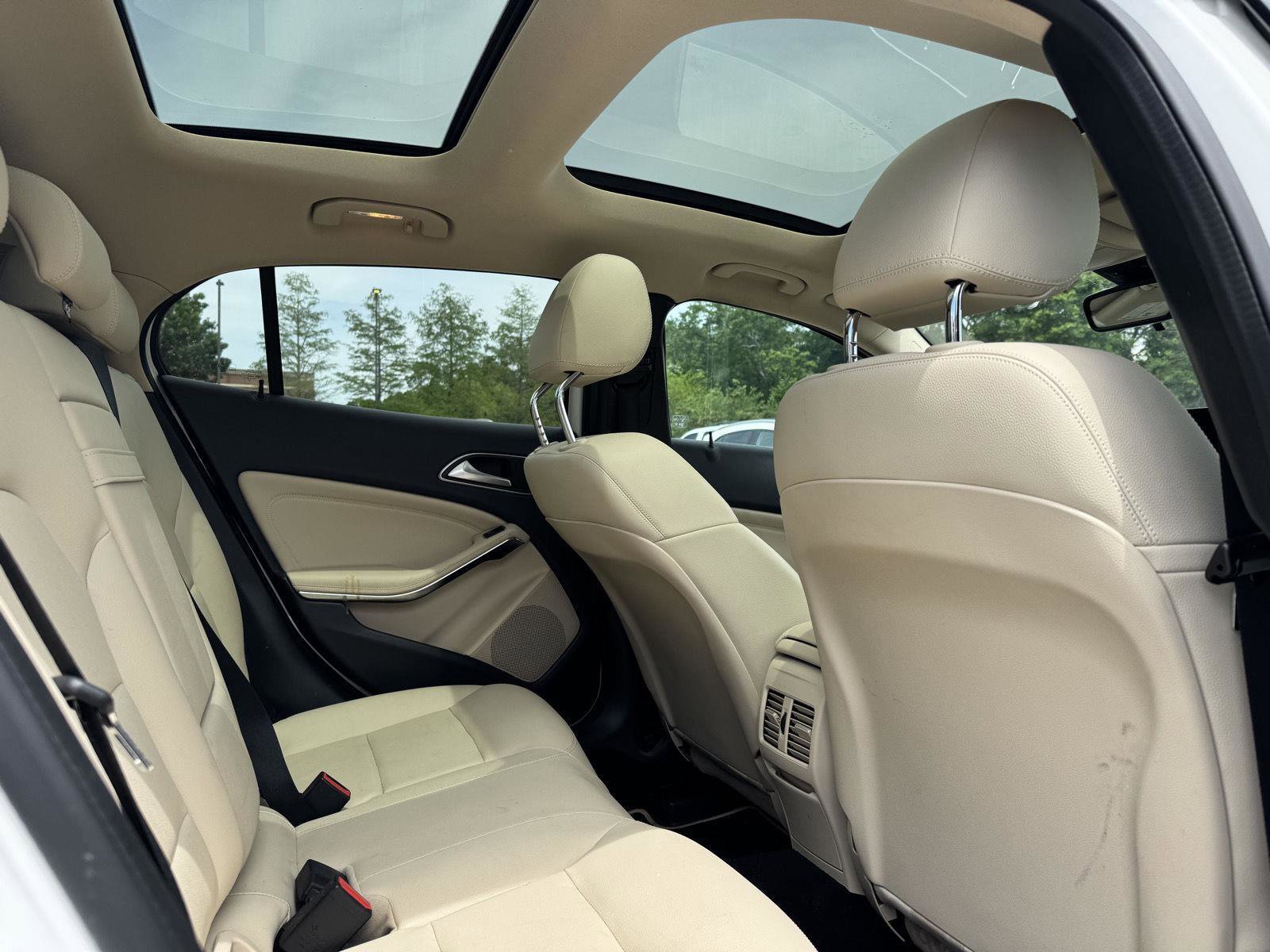 Used 2020 Mercedes-Benz GLA 250 image 23