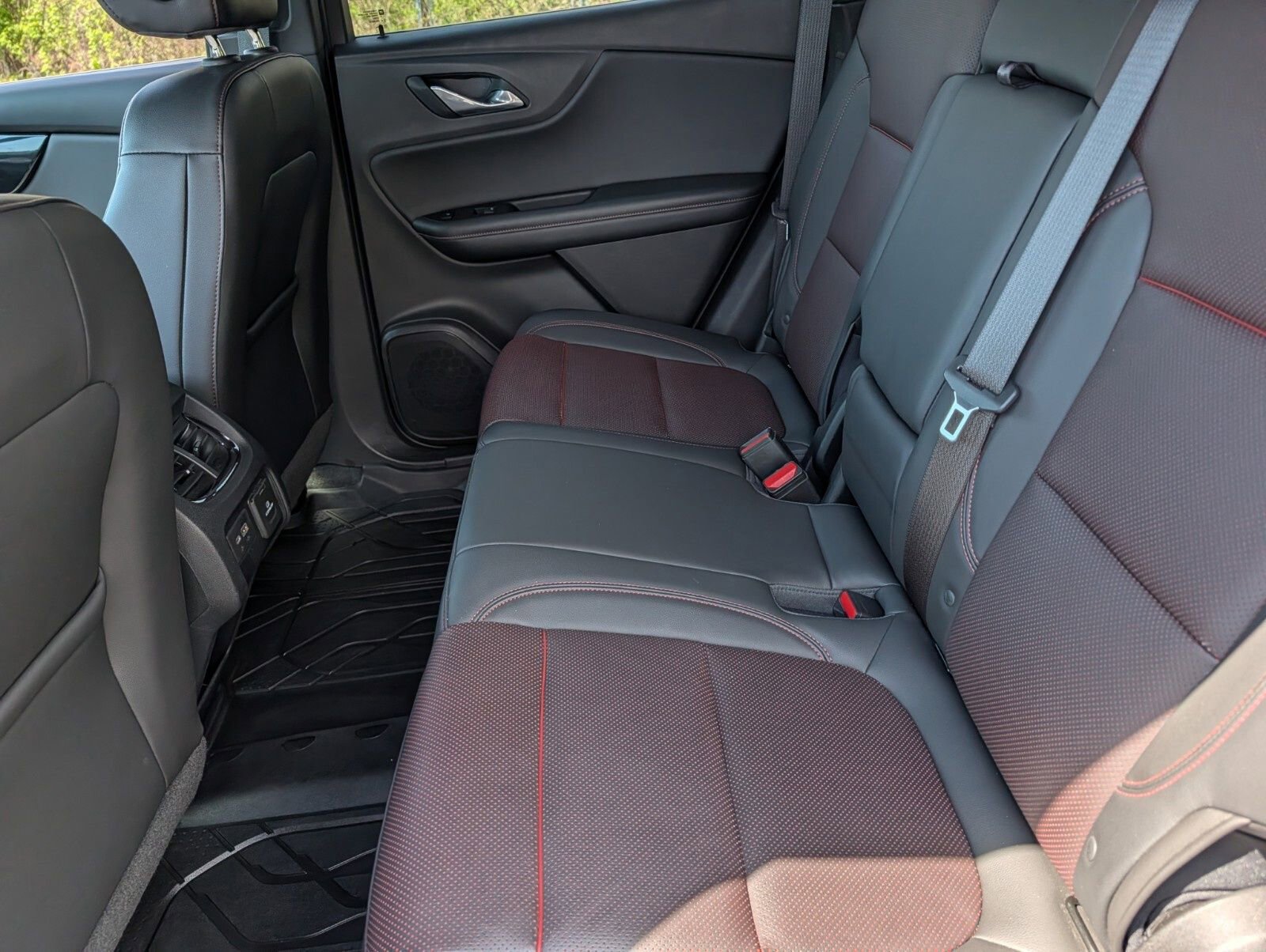 Used 2020 Chevrolet Blazer RS AWD/4WD image 24