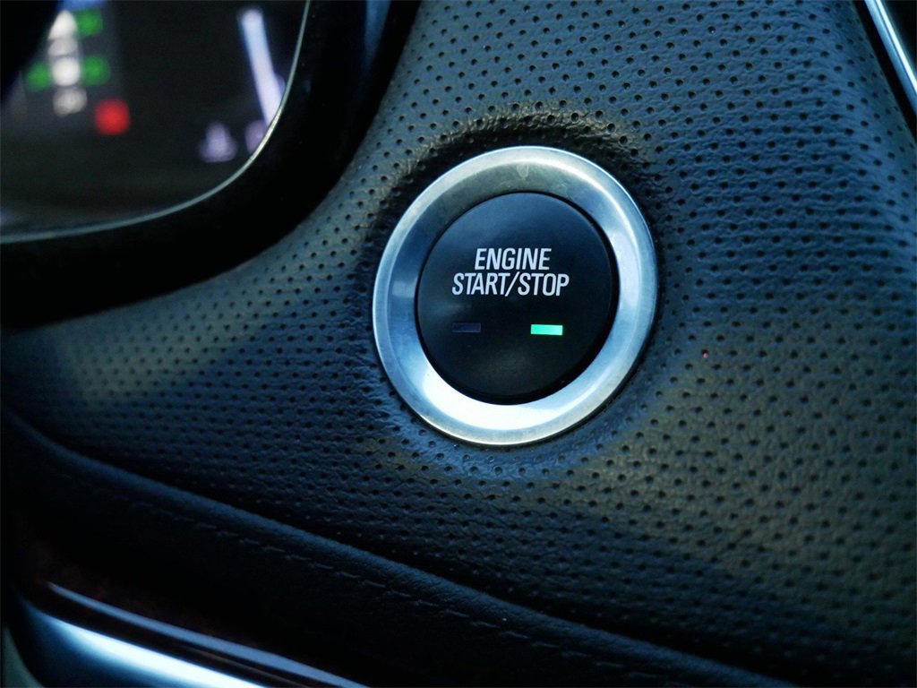 Used 2017 Cadillac XT5 Luxury w/ Driver Awareness Package image 26