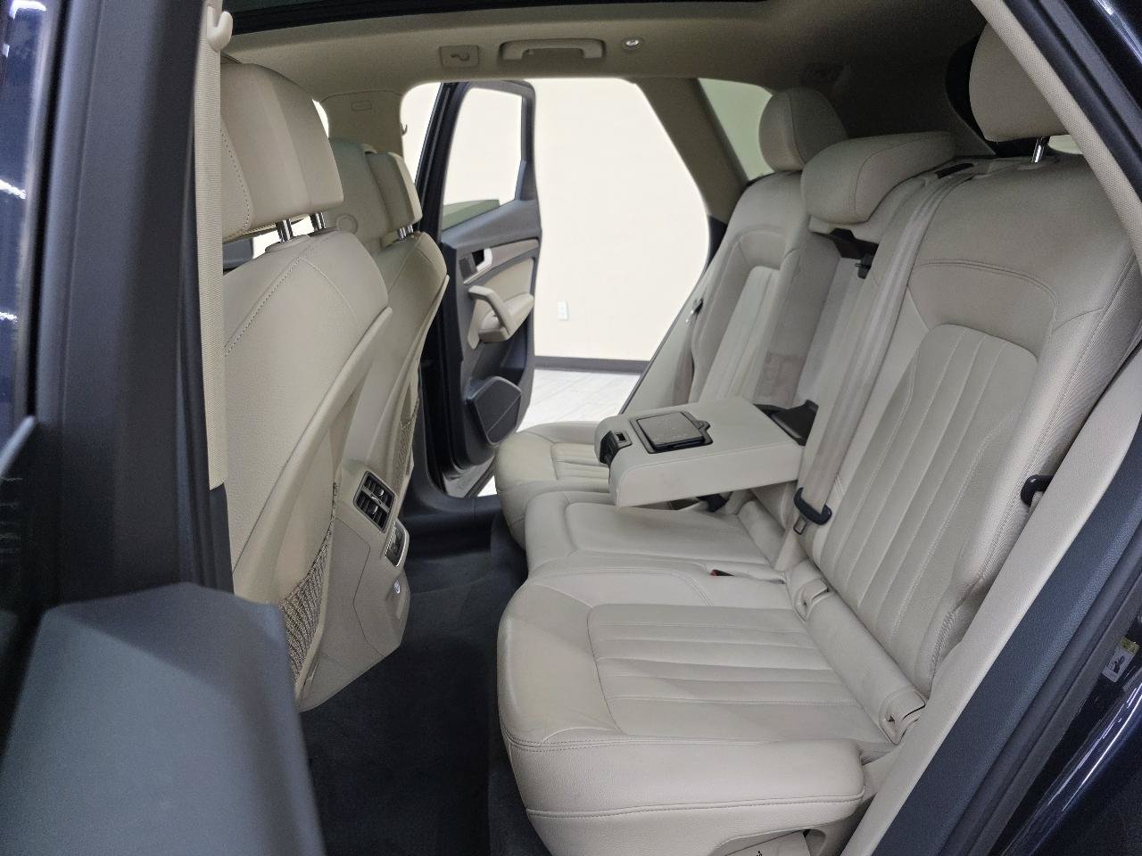 Used 2020 Audi Q5 2.0T Premium Plus AWD/4WD image 26