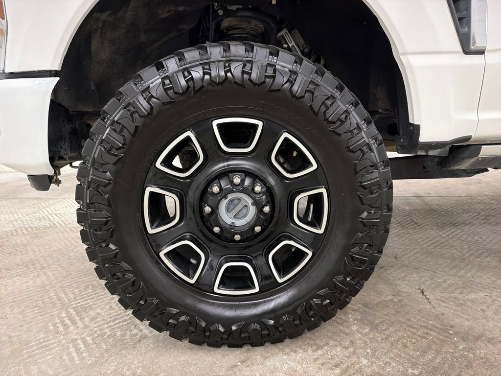 Used 2024 Ford F250 Platinum AWD/4WD image 13