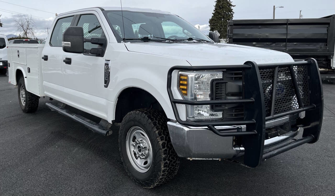 Used 2019 Ford F250 XL w/ Power Equipment Group AWD/4WD image 4