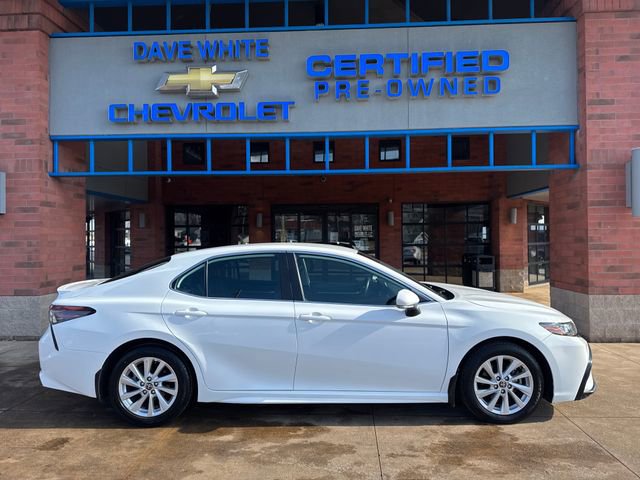 Used 2023 Toyota Camry SE FWD image 10