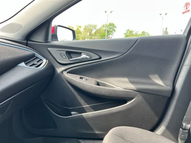 Used 2024 Chevrolet Malibu LT FWD image 38