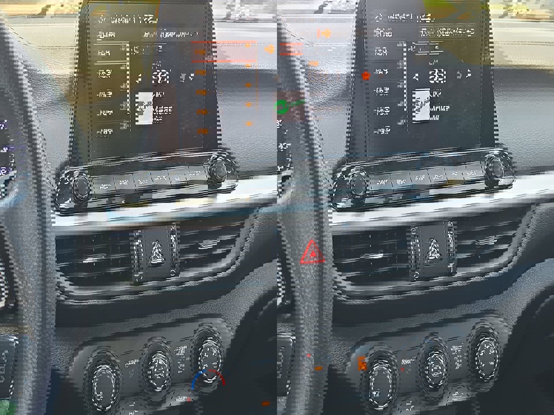 Used 2023 Kia Forte LXS image 15