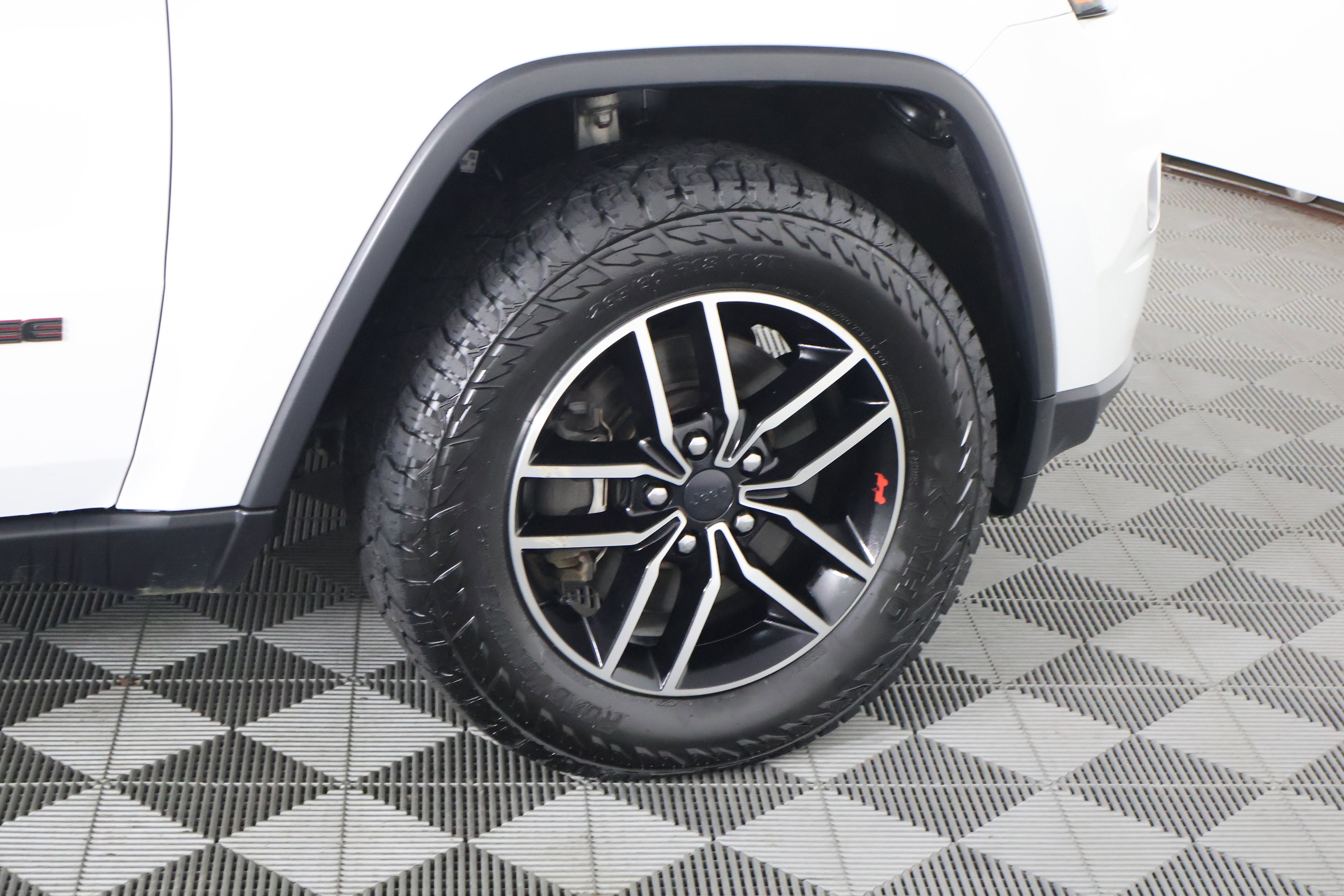 Used 2020 Jeep Grand Cherokee Trailhawk w/ Trailhawk Luxury Group image 55