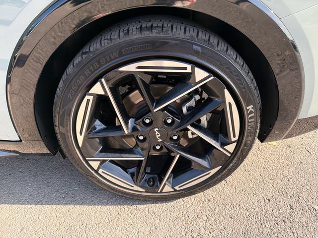 Certified 2025 Kia K4 GT-Line Turbo w/ GT-Line Sunroof Package FWD image 30