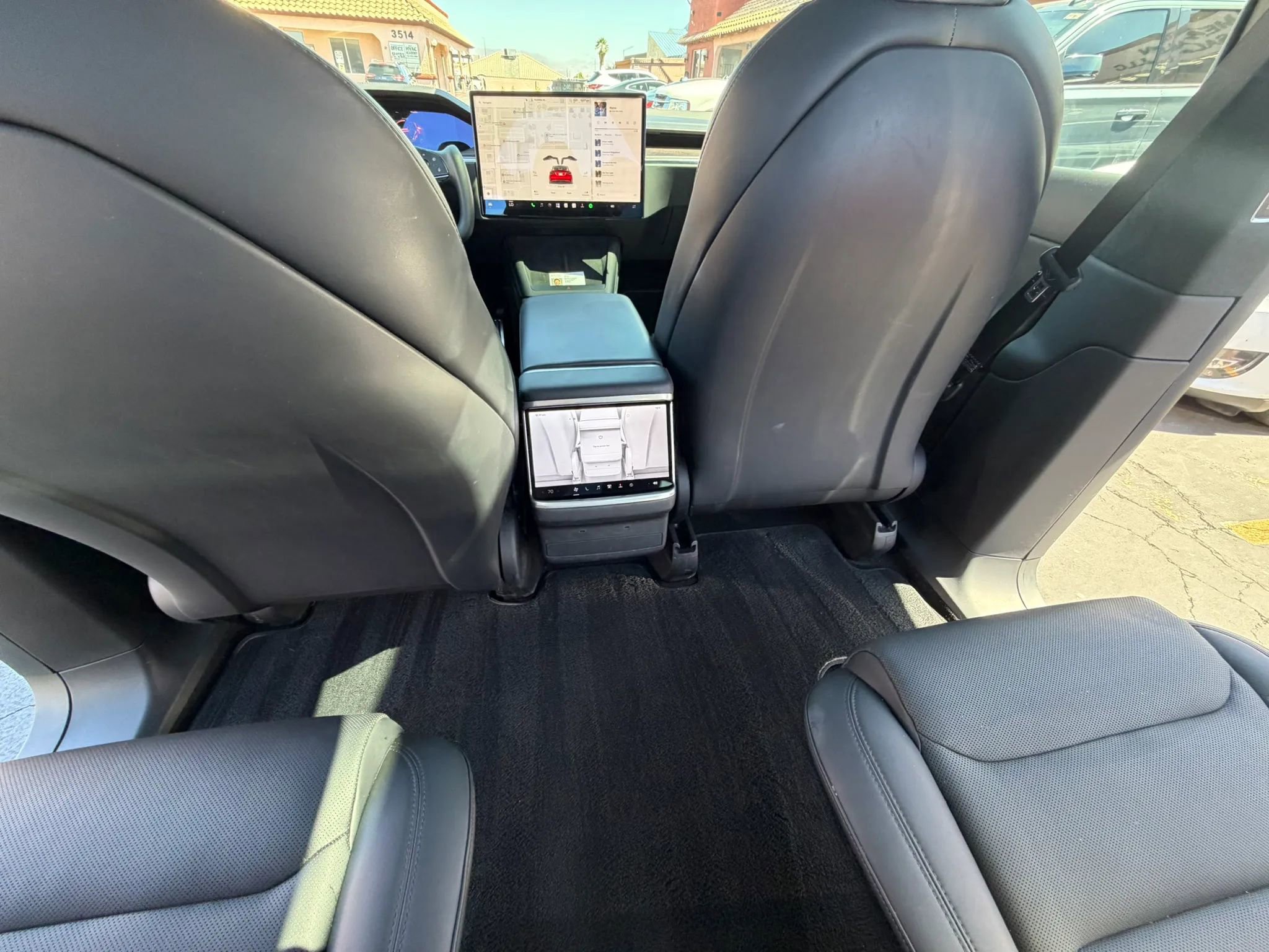 Used 2023 Tesla Model X AWD/4WD image 21
