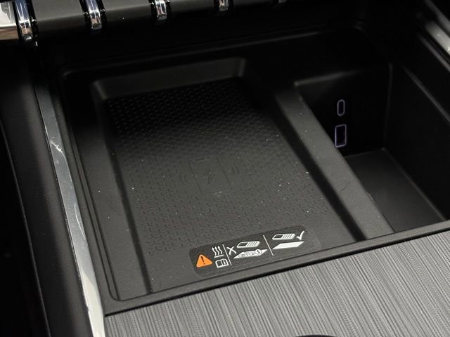 New 2026 GMC Acadia Elevation w/ Elevation Premium Package image 32