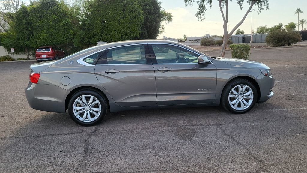 Used 2018 Chevrolet Impala LT w/ LT Leather Package FWD image 10