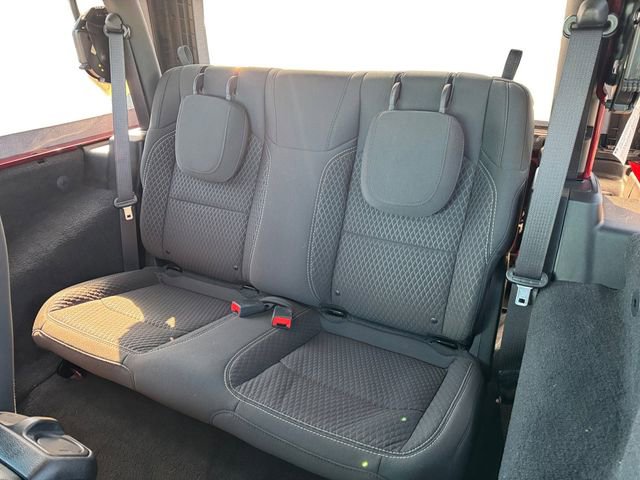 Used 2021 Jeep Wrangler Sport S image 14