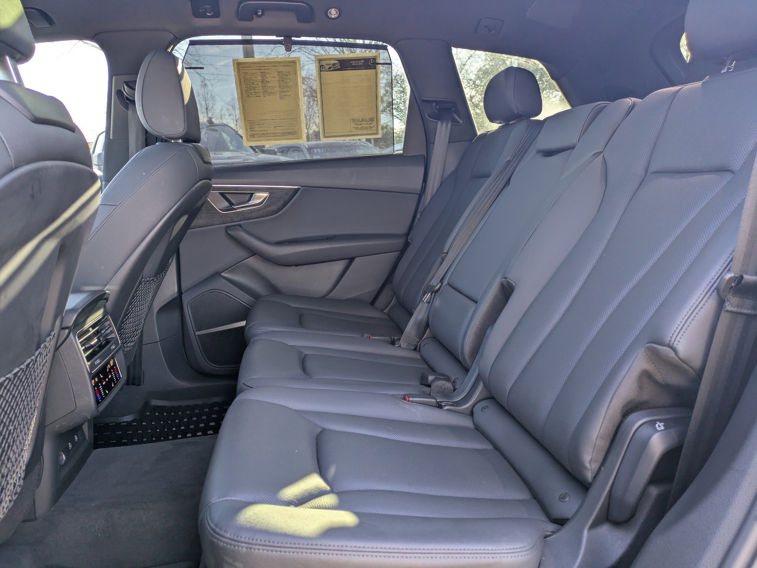 Used 2022 Audi Q7 Premium Plus w/ Premium Plus Package image 16