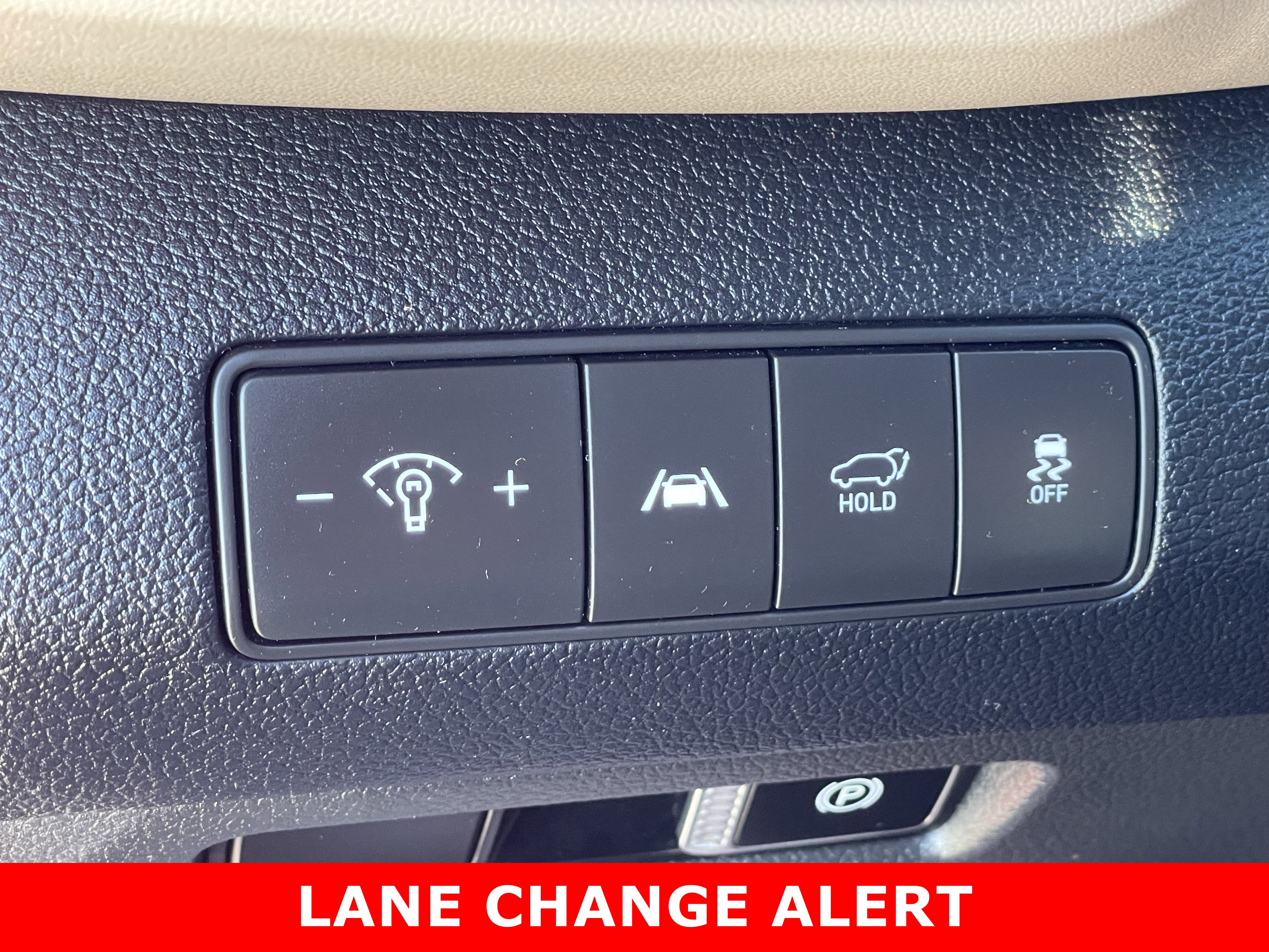 Used 2022 Hyundai Santa Fe SEL w/ Convenience Package image 20